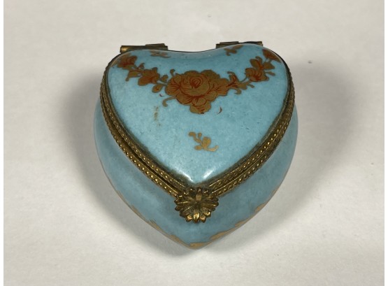 Vintage Limoges Hand Painted Porcelain Heart Shaped Trinket Box