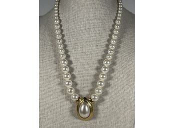 1980s Napier Gold Tone And Faux Pearl Necklace With Pendant