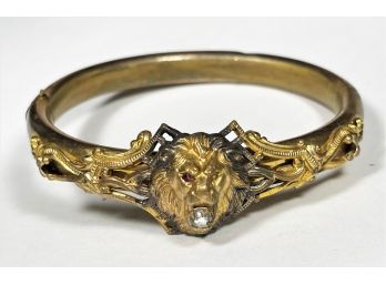 Victorian Bangle Bracelet Having Lion's Head Glass Stones