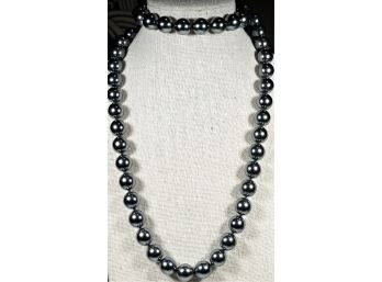 Another Signed Joan Rivers Large Black Gray Faux Pearl Gold Tone Necklace 28'