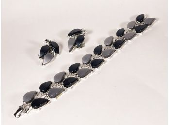 Vintage 1960s Silver Tone Plastic Bracelet & Earrings Clips Set
