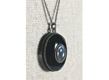 Very Fine Antique Black Onyx And Moonstone In Silver Pendant And Chain Necklace
