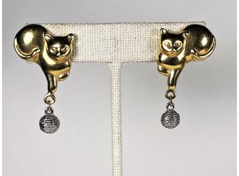 Vintage 1980s Silver Gold Tone Pierced Earrings Cats With Balls