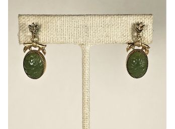 Vintage Carved Jade Stone Pierced Earrings Gold Tone