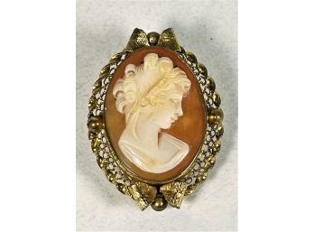 Fine Gold Filled Hand Carved Shell Cameo Brooch