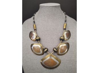 VINTAGE MID CENTURY MODERN MIXED METALS & HORN NECKLACE