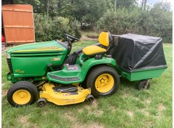 John Deere GT 235 Lawn Tractor With Rear Bagger