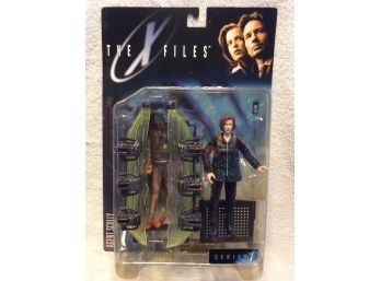1998 The X-Files Series 1 Agent Scully Action Figure NEW Sealed - Y