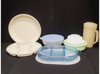Assortment Of Vintage Tupperware - Including Chip Dip, Jello Molds & Acrylic Blue