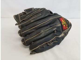 Easton Right Hand Kids Black Baseball Glove