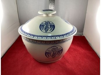 Vintage Lillian Vernon Covered Casserole Dish Ceramic Good Overall Condition
