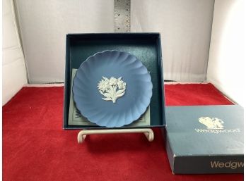 Vintage Wedgwood Jasper Blue Trinket Dish In Original Box With Papers Like New Condition
