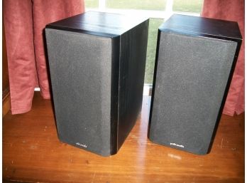 2 - High Quality Polk Audio Bookshelf Speakers - Very Nice