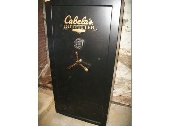 Cabela's Outfitter Gun Safe & Small White 'Hotel' Safe