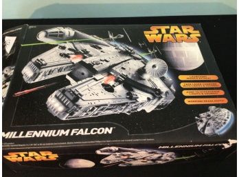 Hasbro Star Wars Millennium Falcon