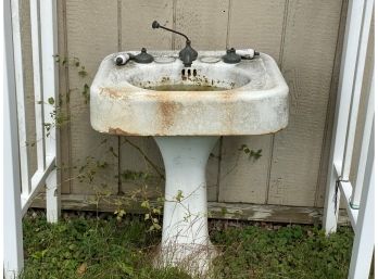 A Fantastic Vintage Pedestal Sink Turned Bird Bath Garden Display