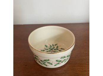 A Lenox Holiday Collection Dip Bowl - Never Been Used