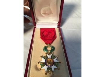 Vintage French Military Medal