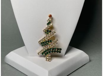 Emerald Green Christmas Tree Brooch