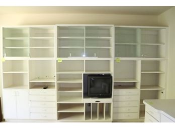 A 3 Part Formica Shelving/storage Console With Album Holder And Sliding Glass Doors - Bedroom 3