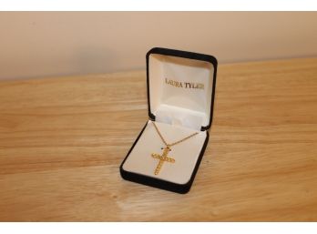 Laura Tyler Boxed Chain And Cross