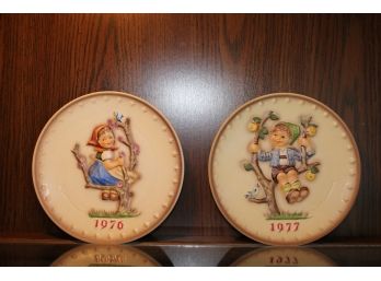 Pair Of Hummel By Goebel Display Dishes 1976 & 1977