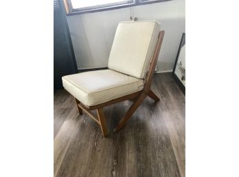 Mid Century Modern Vintage Chair