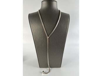 An Elegant Modern Sterling Silver Zipper Necklace - 55.5 Grams