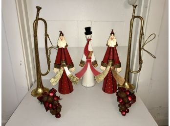 Christmas Collectibles ~ Santas, Snowman & More ~