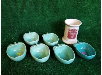 Vintage Custard Bowls And Ceramics