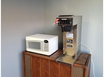 Commercial Bunn Coffeemaker And Sharp Microwave