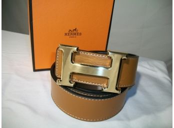 Hermes STYLE  Belt With 'H' Brushed Brass Buckle - Reversible, Brown & Black