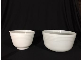 Pair Of Vintage Pyrex Milk Glass Mixing Bowls For Hamilton Beach
