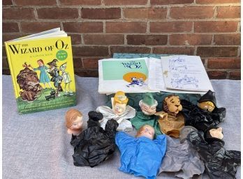 Wizard Of Oz Finger Puppet Play & Book