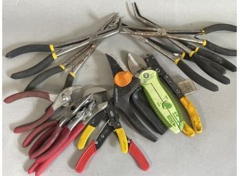 Mix Tool Lot: Snips, Needle Nose, Pliers