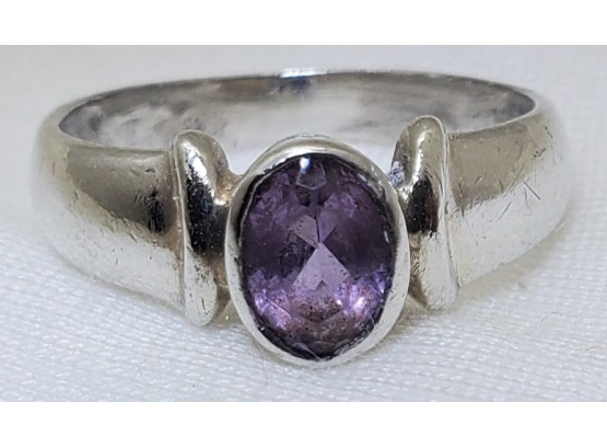 Beautiful Vintage Size 6 Sterling Silver TESTED Amethyst Ring - 3.00 Grams