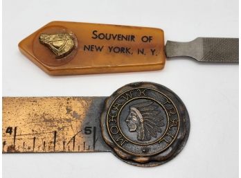 Pair Of Vintage New York Souvenirs