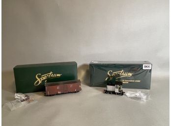 Bachmann Spectrum Trains, # 26994 & # 28195