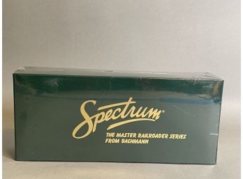 New In Box Bachmann Spectrum On 30 Stock Car Train, #27599
