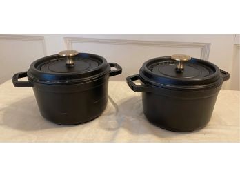 A PAIR Of STAUB Essential Cast Iron Round La Cocottee Matte Black Size 16 Made In France