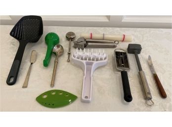 A Lot Of Kitchen Tools -  Meat Tenderizer, Garlic Press & More