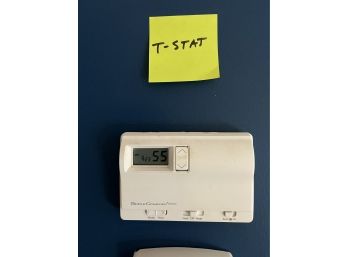 A Collection Of 7 Thermostats