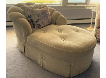 Beautiful Summer Hill Designed Upholstered Chaise Lounge