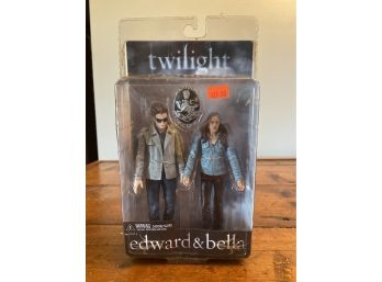 Twilight Edward And Bella Collectible Figurines.