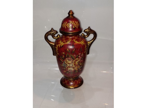 Vintage Red Porcelain Guilded Floral Japanese Ginger Jar
