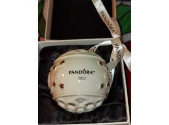 Pandora Limited Edition. 2011 Christmas Ornament