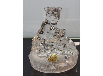 Royal Crystal Lion Figurine, Rock Lioness And Cub - RCR Crystal