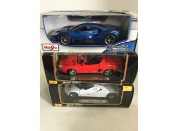 3 Ford Maisto Die Cast Cars 1:18 In Boxes