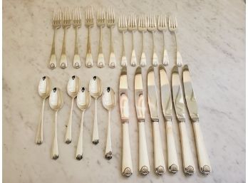Vintage Colonial Shell Sterling Silver Flatware By International Silver 4 Piece Service For 6