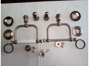 Beautiful Heavy Brushed Brass Style Bath Tissue Holders And Hardware   E4